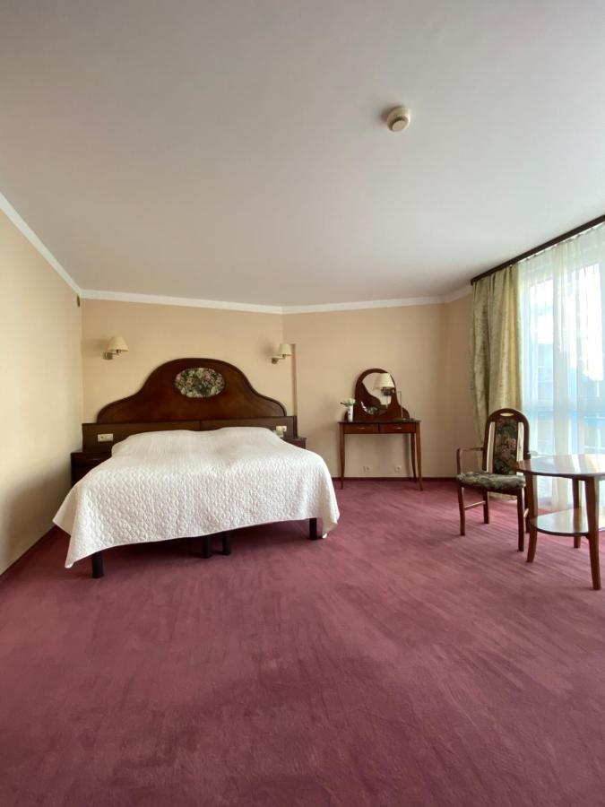 Apartamenty Rodzinne Przy Plazy 科沃布热格 外观 照片